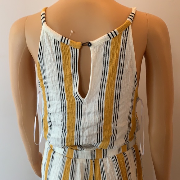 One piece romper - Picture 6 of 8